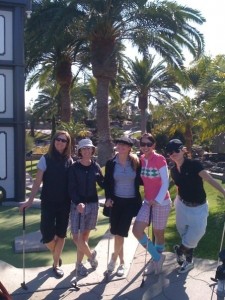 wild_web_women_golfing A group that plays well together works well together!